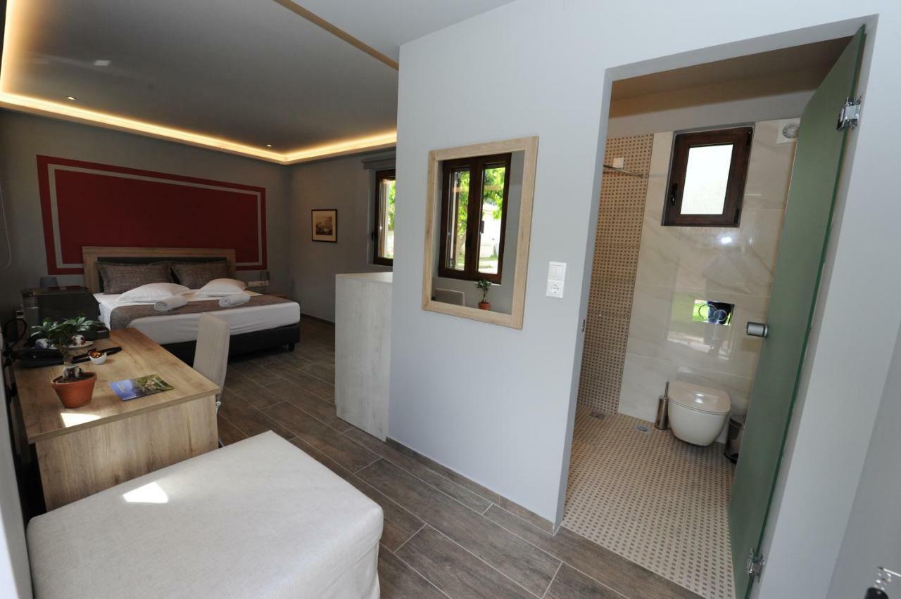 Camping & Bungalows Castle View Mystras Exterior photo